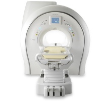 Магнитно-резонансный томограф HITACHI ECHELON OVAL 1.5T
